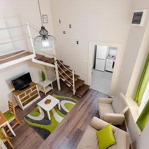  Appartamento Downtown Greenie Ungheria